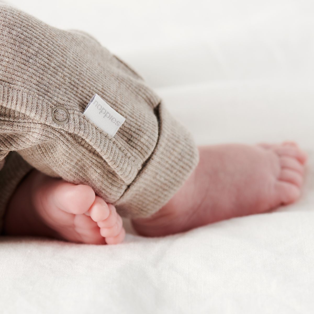 Tutina newborn noppies